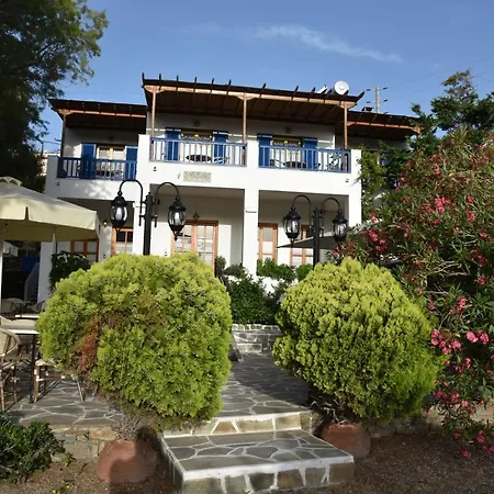 Cavo D'oro Guest house Batsi (Andros)